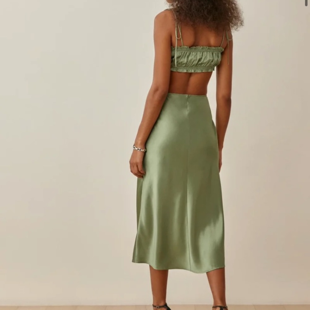 The Reformation matching skirt and top. Silk. - Picture 5 of 6